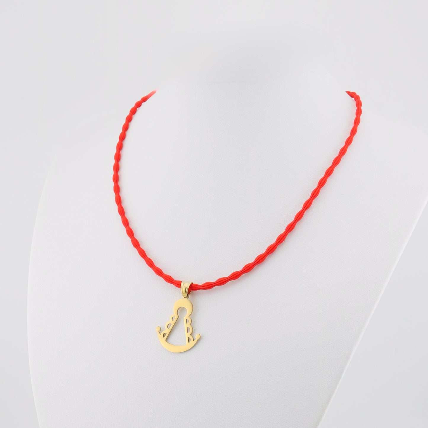 Collar Carmesí