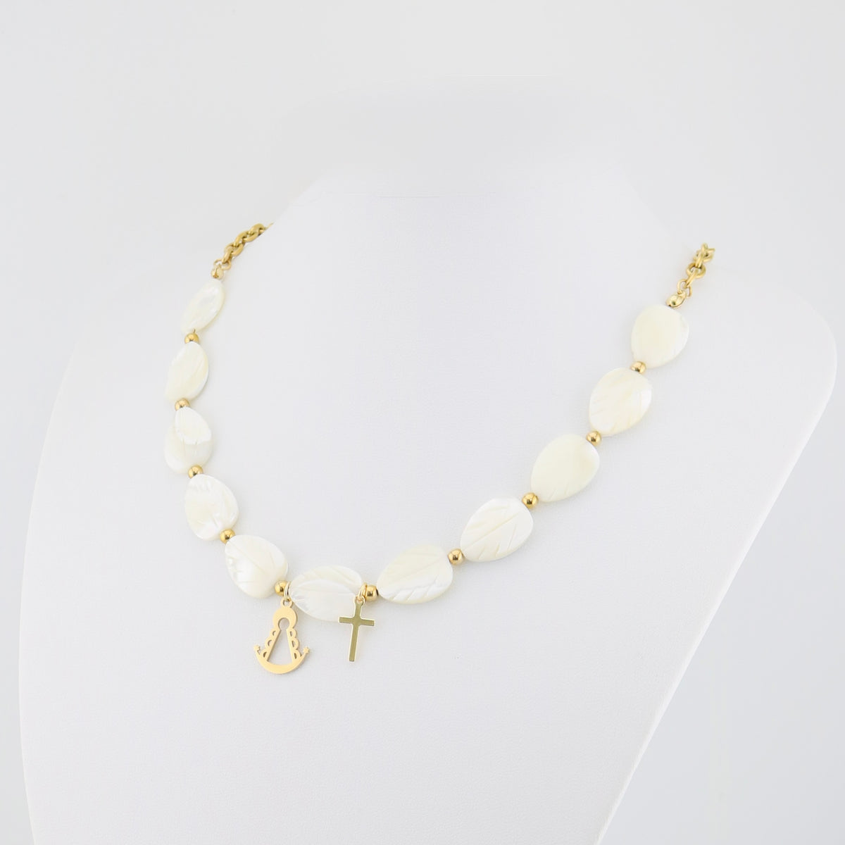 Collar Ermita