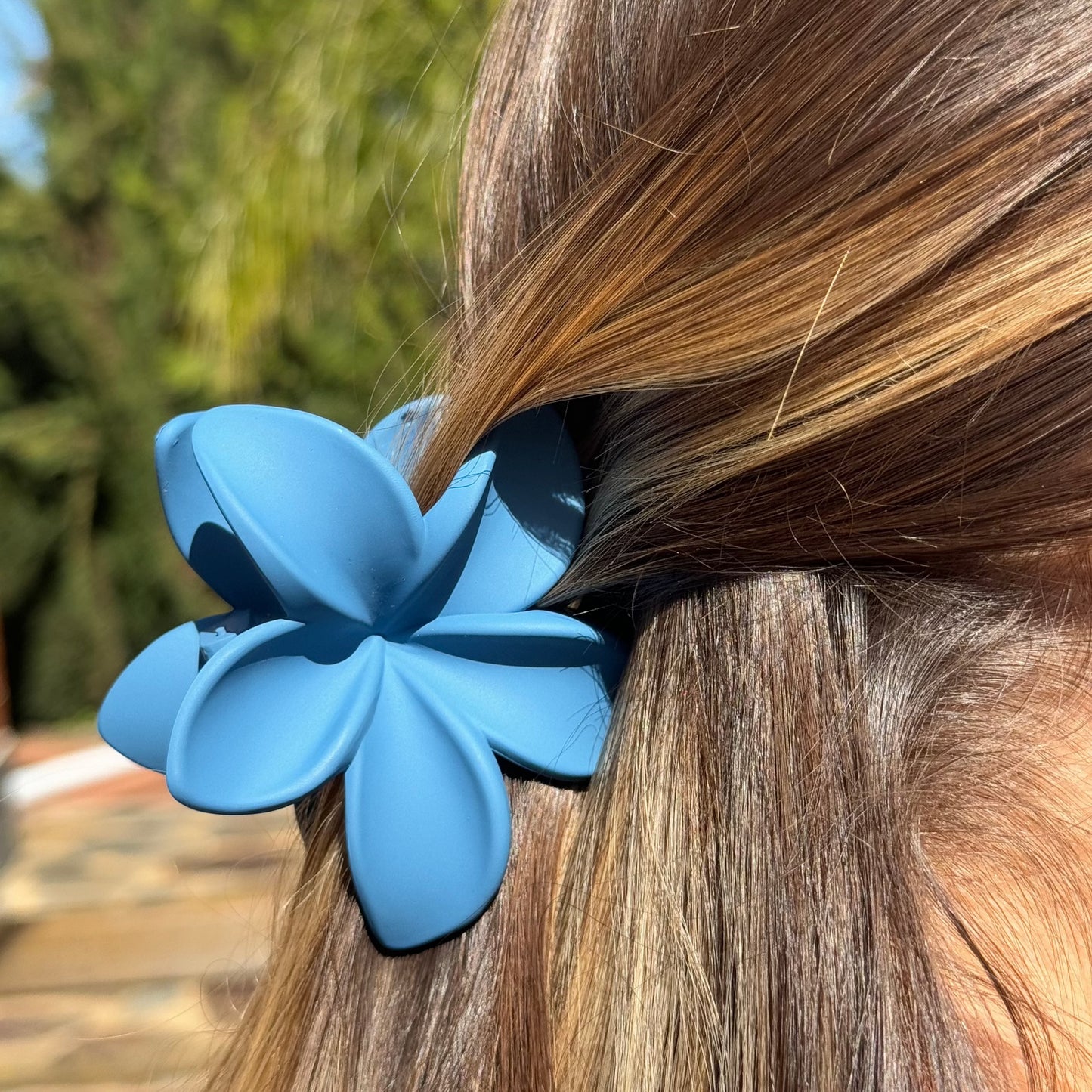 flower clip