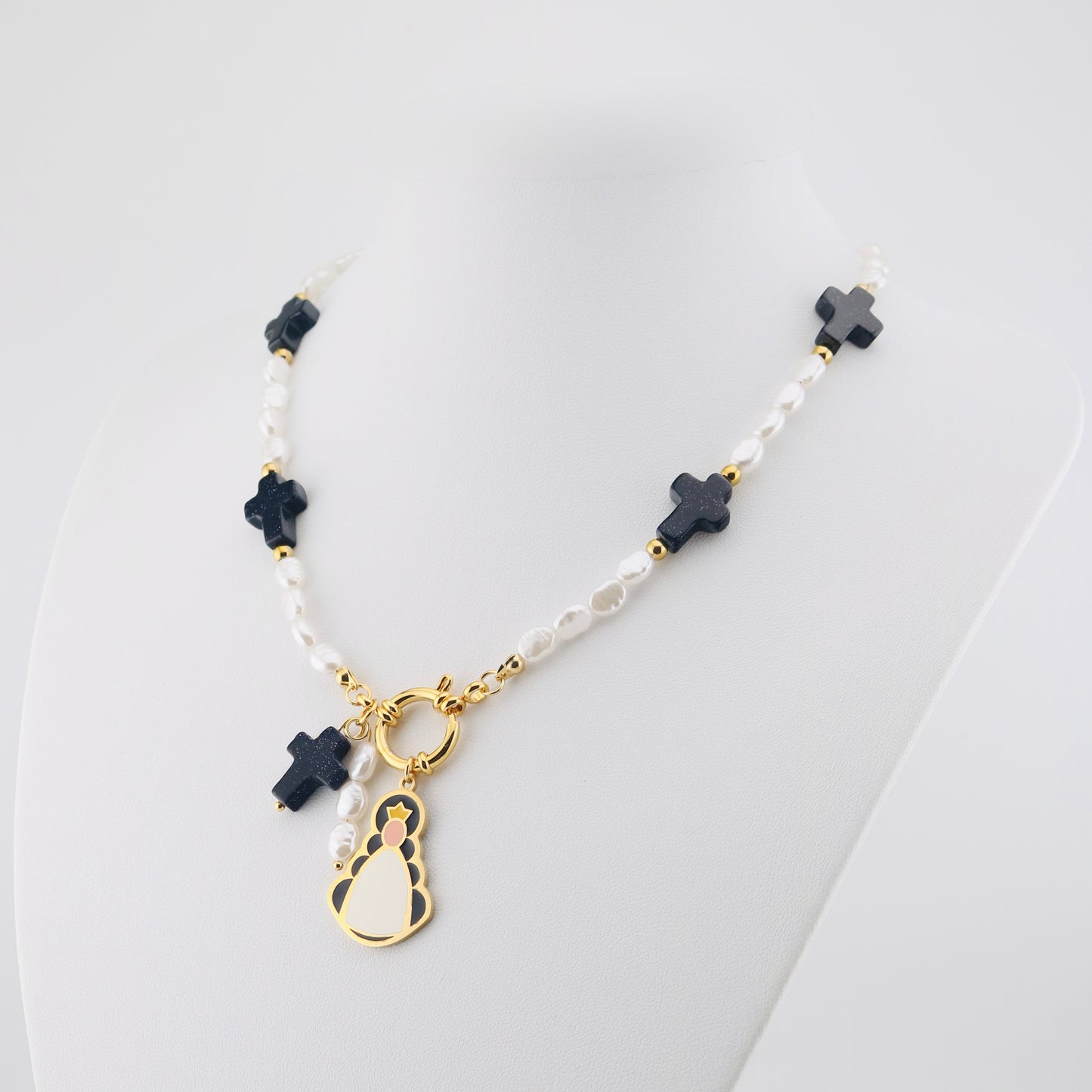 Collar Camarina
