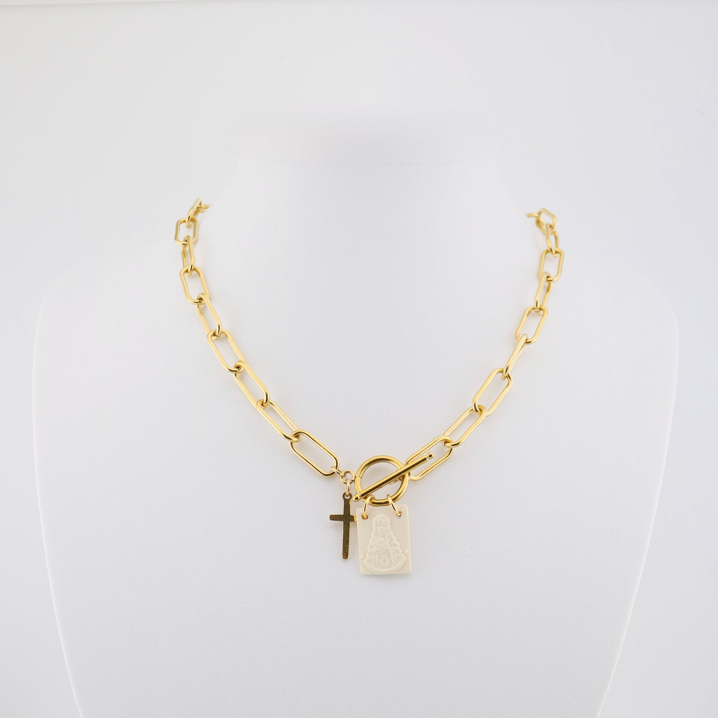 Collar Encina