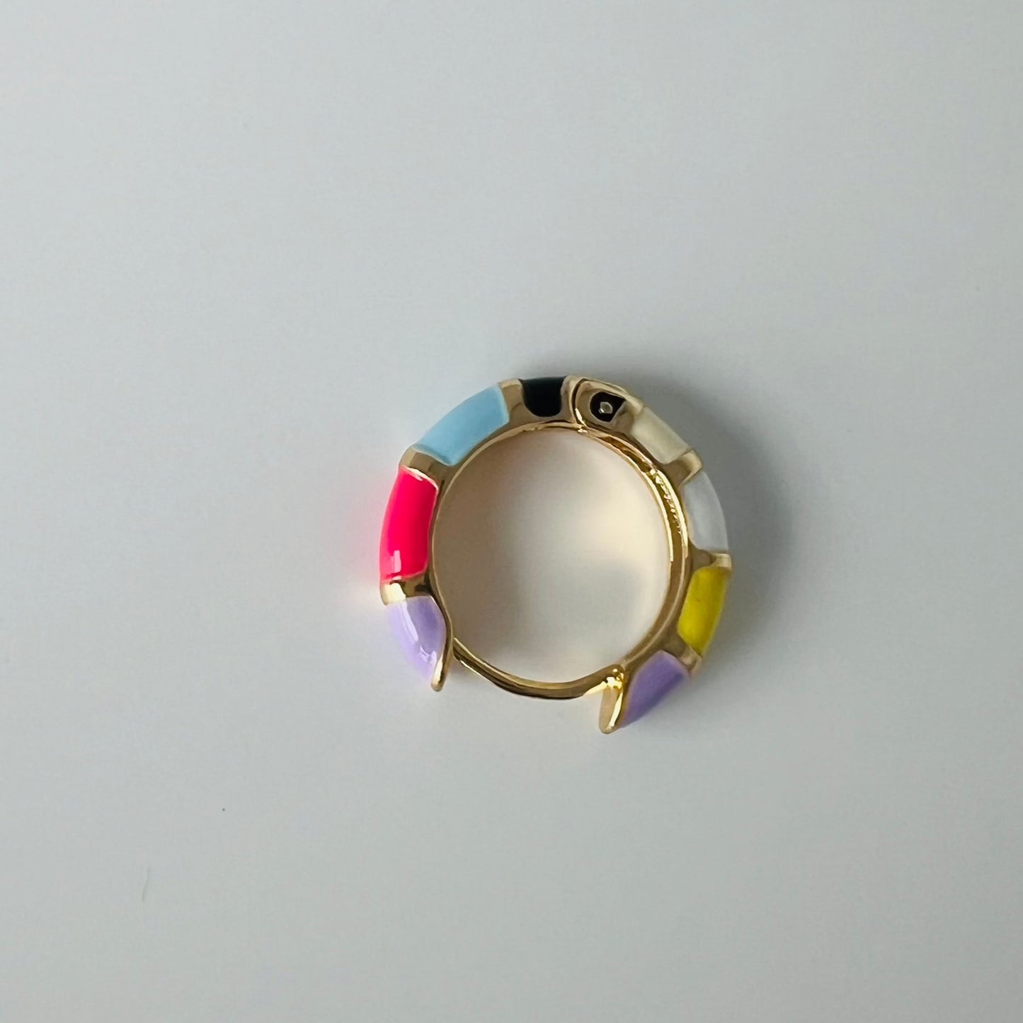 Multicolored hoop