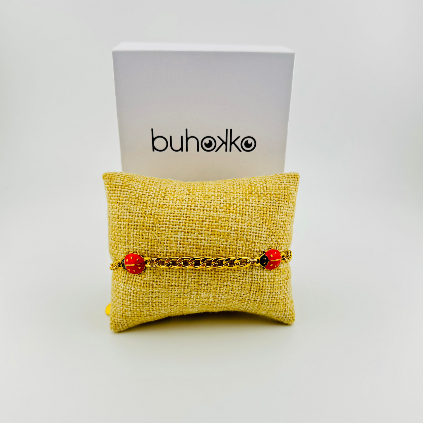 Pulsera triple mariquita