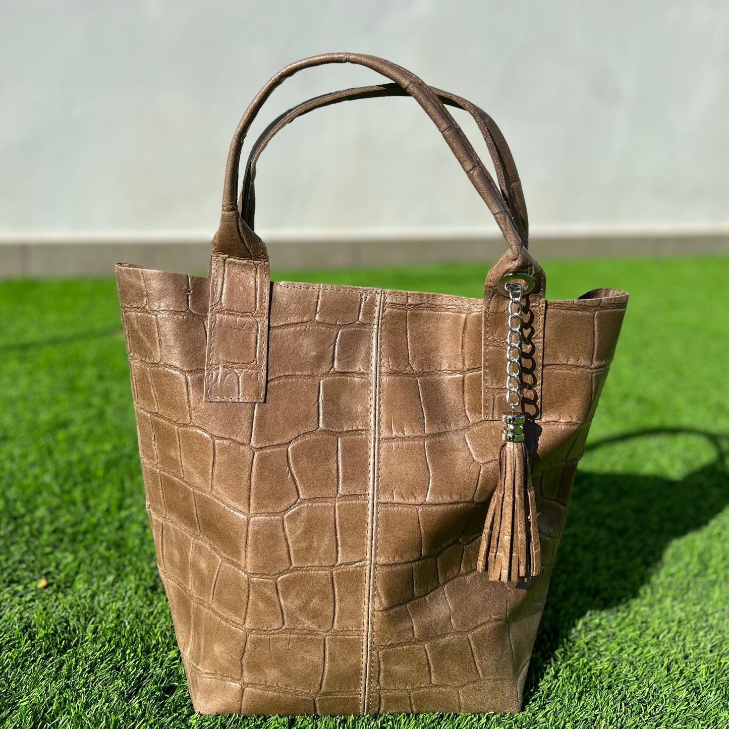 Camel shopping bag