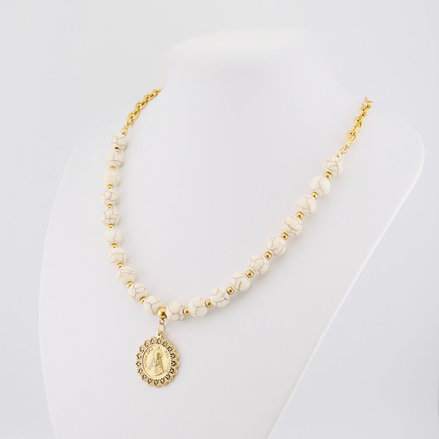 Collar Maje